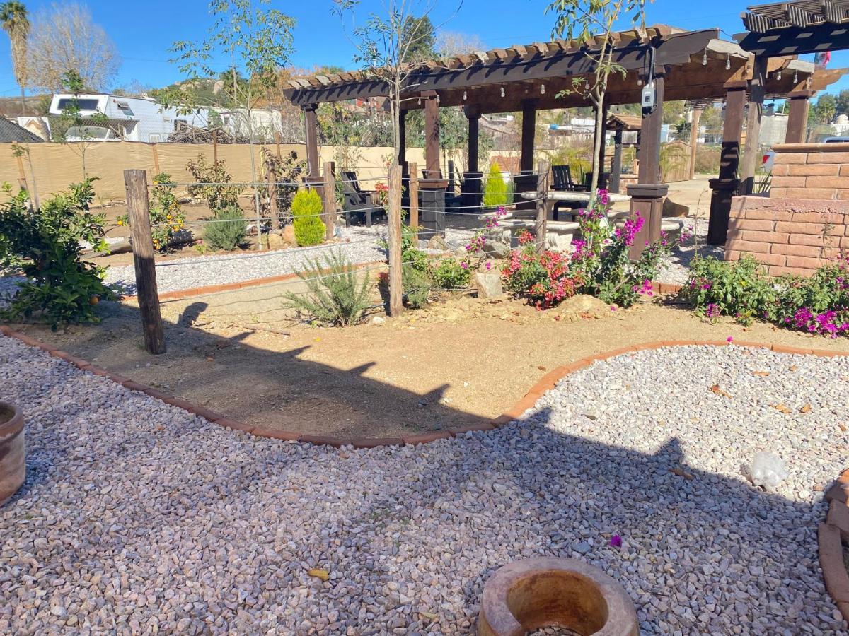 Estancita Elena Hotell Valle de Guadalupe Exteriör bild