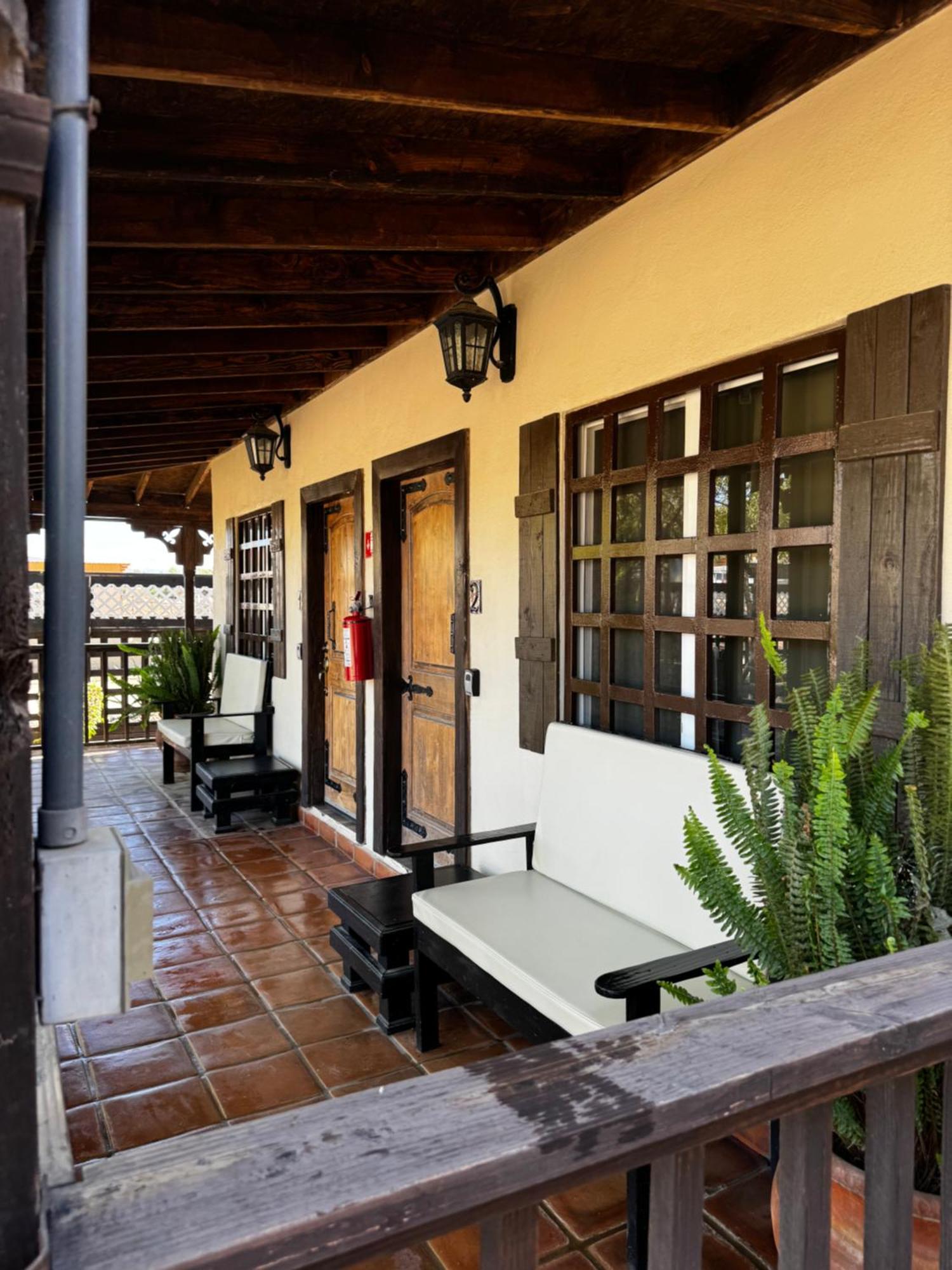 Estancita Elena Hotell Valle de Guadalupe Exteriör bild